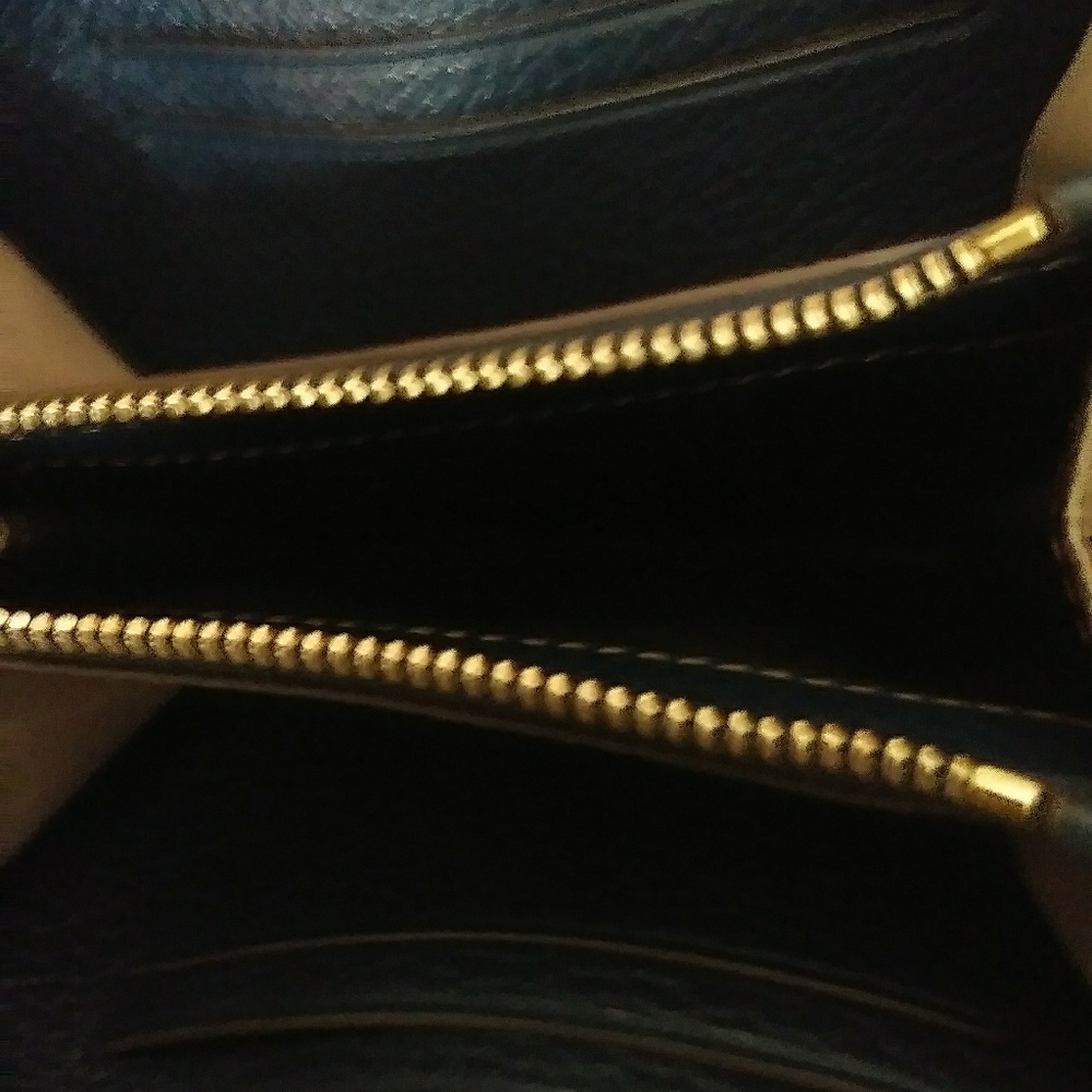Lancel Wallet - Picture 7 of 7